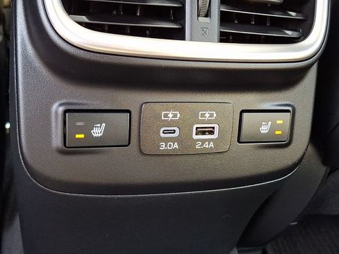 Used 2025 Subaru Legacy Limited AWD/4WD image 11