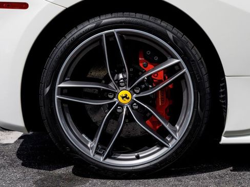 Used 2019 Ferrari 488 Spider RWD image 38