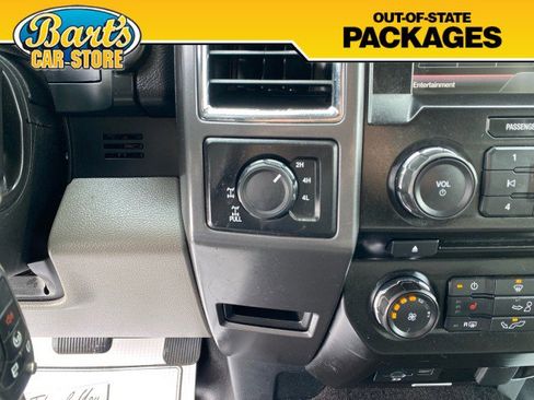 Used 2015 Ford F150 XLT w/ Equipment Group 302A Luxury image 31