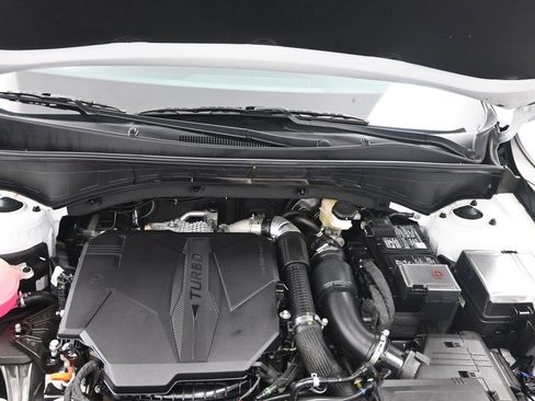 Certified 2025 Kia Sorento EX w/ Panoramic Sunroof Package image 19