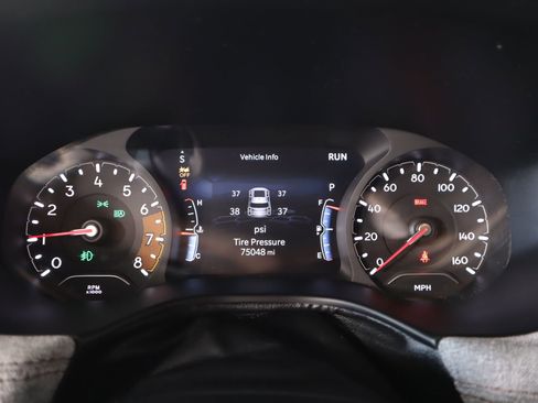 Used 2024 Jeep Compass Latitude image 4