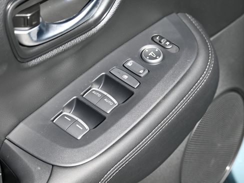 New 2027 Honda HR-V EX-L image 18