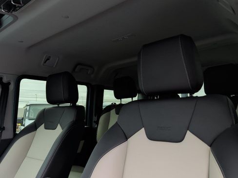 Used 2024 INEOS Grenadier AWD/4WD image 31