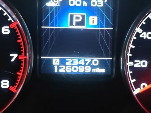 Used 2014 Subaru Outback 2.5i Limited w/ Moonroof Package image 12