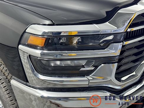 New 2026 RAM 2500 Tradesman AWD/4WD image 36
