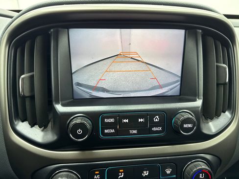 Used 2016 Chevrolet Colorado Z71 AWD/4WD image 31