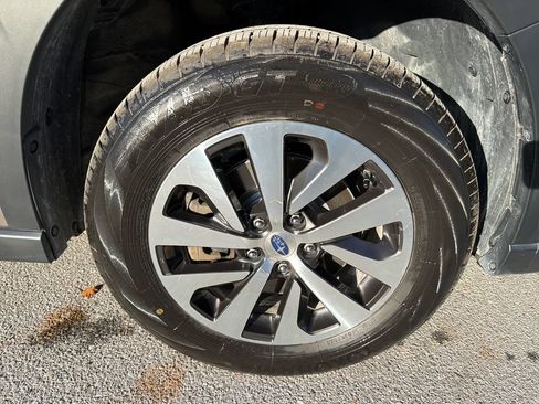 Certified 2024 Subaru Outback Premium AWD/4WD image 18