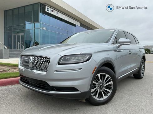 Used 2022 Lincoln Nautilus Reserve AWD/4WD image 1