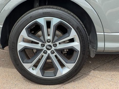 Used 2021 Audi Q3 2.0T Premium Plus w/ Premium Plus Package image 37