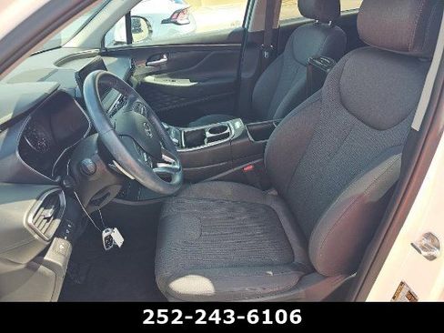 Used 2023 Hyundai Santa Fe SEL image 4