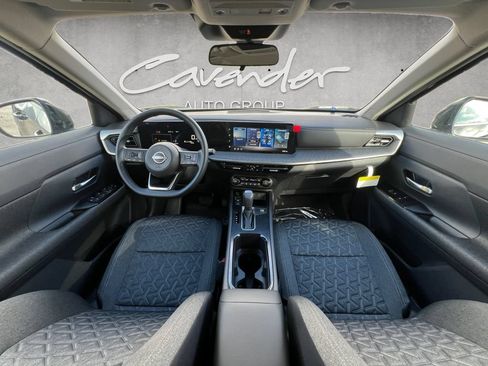 New 2026 Nissan Kicks SV w/ Cold Weather Package FWD image 21