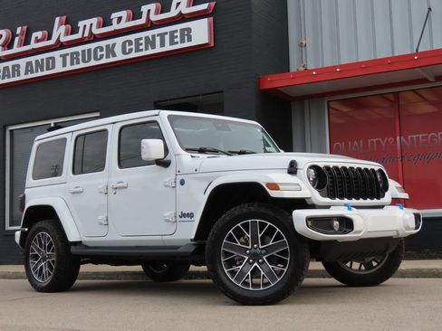 Used 2024 Jeep Wrangler High Altitude image 7