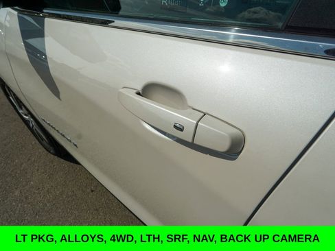 Used 2022 Chevrolet Equinox LT FWD image 8