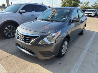 Used 2019 Nissan Versa SV image 1