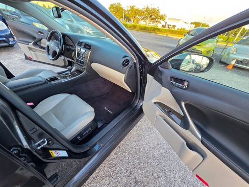 Used 2010 Lexus IS 250 AWD image 19