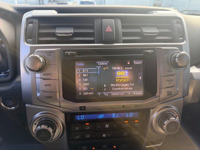 Used 2015 Toyota 4Runner Limited AWD/4WD image 34