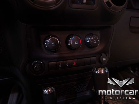 Used 2016 Jeep Wrangler Unlimited Sport w/ Quick Order Package 24S image 30