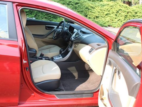 Used 2011 Hyundai Elantra GLS w/ Preferred Equipment Pkg 3 FWD image 13