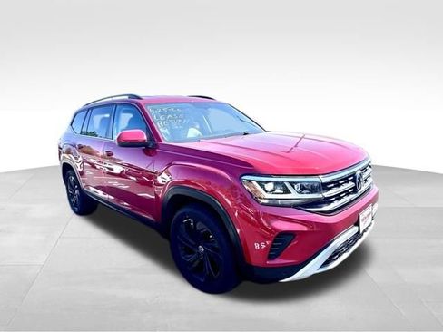 Used 2023 Volkswagen Atlas SE w/ Black Wheel Package FWD image 10