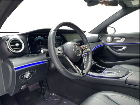 Used 2022 Mercedes-Benz E 350 Sedan image 17