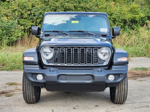 New 2025 Jeep Wrangler Sport S image 14