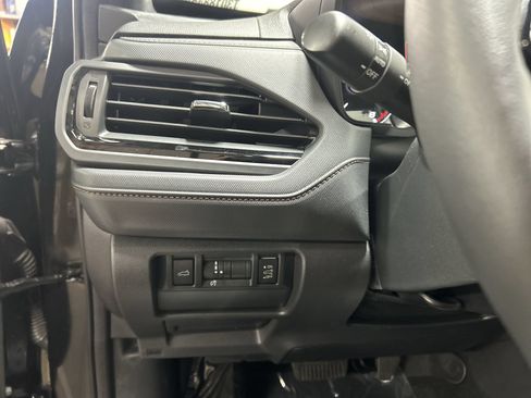 Used 2026 Subaru Forester Touring AWD/4WD image 19