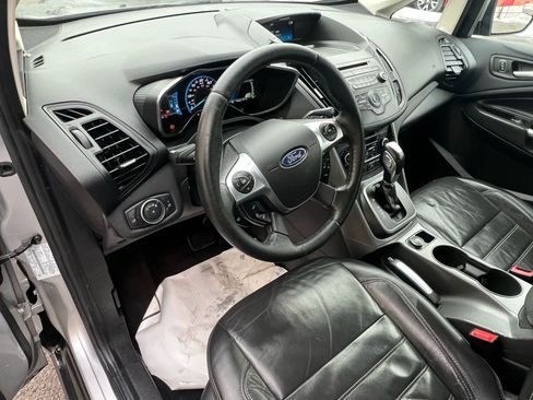 Used 2017 Ford C-MAX SE w/ Equipment Group 202A image 25