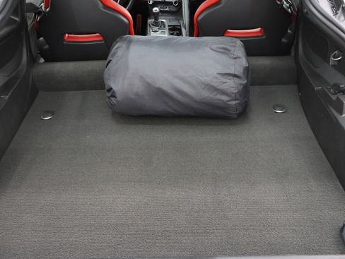 Used 2019 Chevrolet Corvette Stingray Coupe w/ 1LT RWD image 24