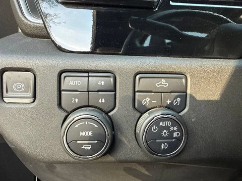 Used 2024 Chevrolet Silverado 1500 RST w/ Convenience Package II AWD/4WD image 83