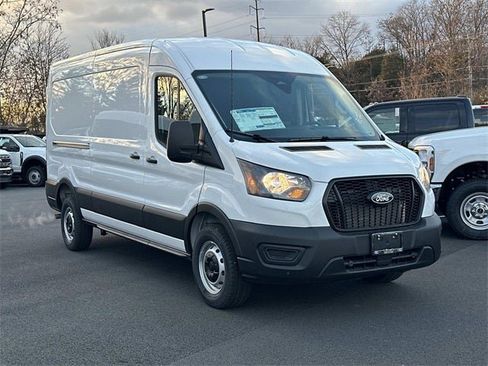 New 2026 Ford Transit 250 148 Medium Roof image 1