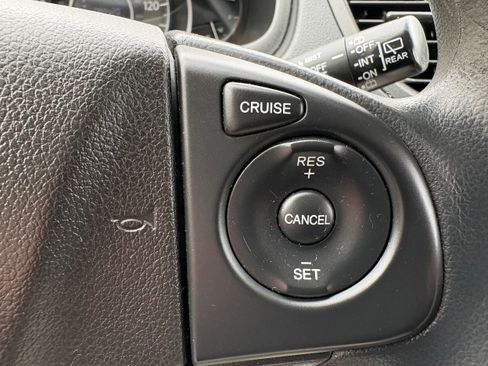 Used 2013 Honda CR-V LX image 31