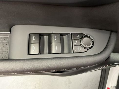 New 2026 Buick Enclave Preferred image 11