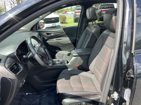 Used 2023 Chevrolet Equinox RS AWD/4WD image 13