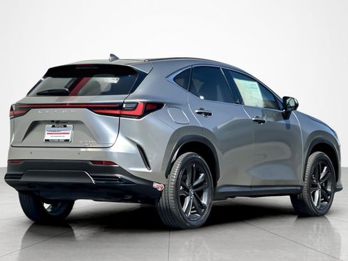 Used 2025 Lexus NX 450h+ AWD w/ Luxury Package image 5