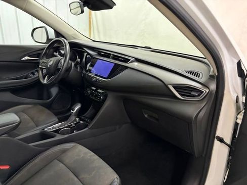 Used 2021 Buick Encore GX Select w/ Experience Buick Package FWD image 18