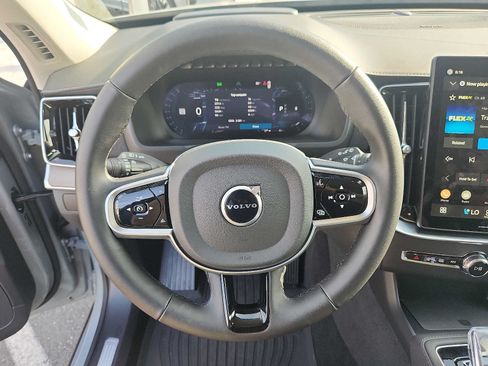 Used 2026 Volvo XC90 B6 Ultra w/ Protection Package AWD/4WD image 19