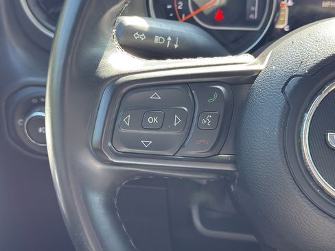 Used 2021 Jeep Wrangler Unlimited Sport AWD/4WD image 28