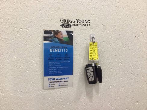 Used 2023 Ford F150 Lariat w/ Equipment Group 502A High image 37