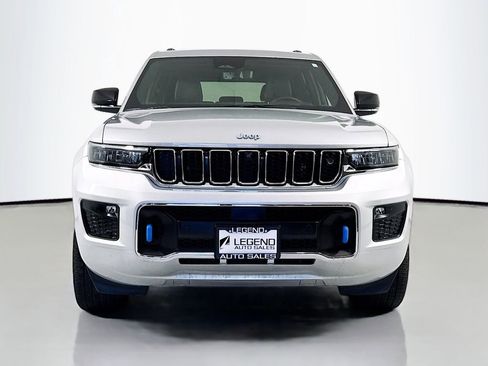 Used 2023 Jeep Grand Cherokee Overland w/ Advanced Protech Group III AWD/4WD image 2