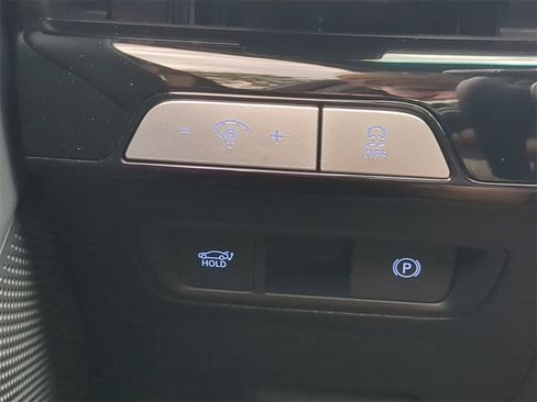 Used 2025 Genesis G80 2.5T Sport Prestige image 24