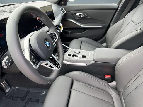 Used 2026 BMW 330i Sedan w/ M Sport Package RWD image 24