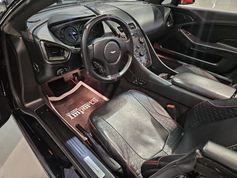 Used 2014 Aston Martin Vanquish Volante image 27