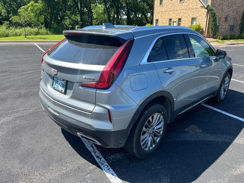 Used 2024 Cadillac XT4 Premium Luxury FWD image 4