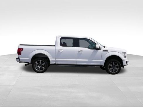 Used 2016 Ford F150 Lariat w/ Equipment Group 502A Luxury AWD/4WD image 11
