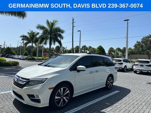 Used 2019 Honda Odyssey Elite image 3