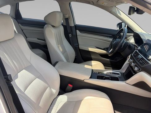Used 2018 Honda Accord EX-L image 17