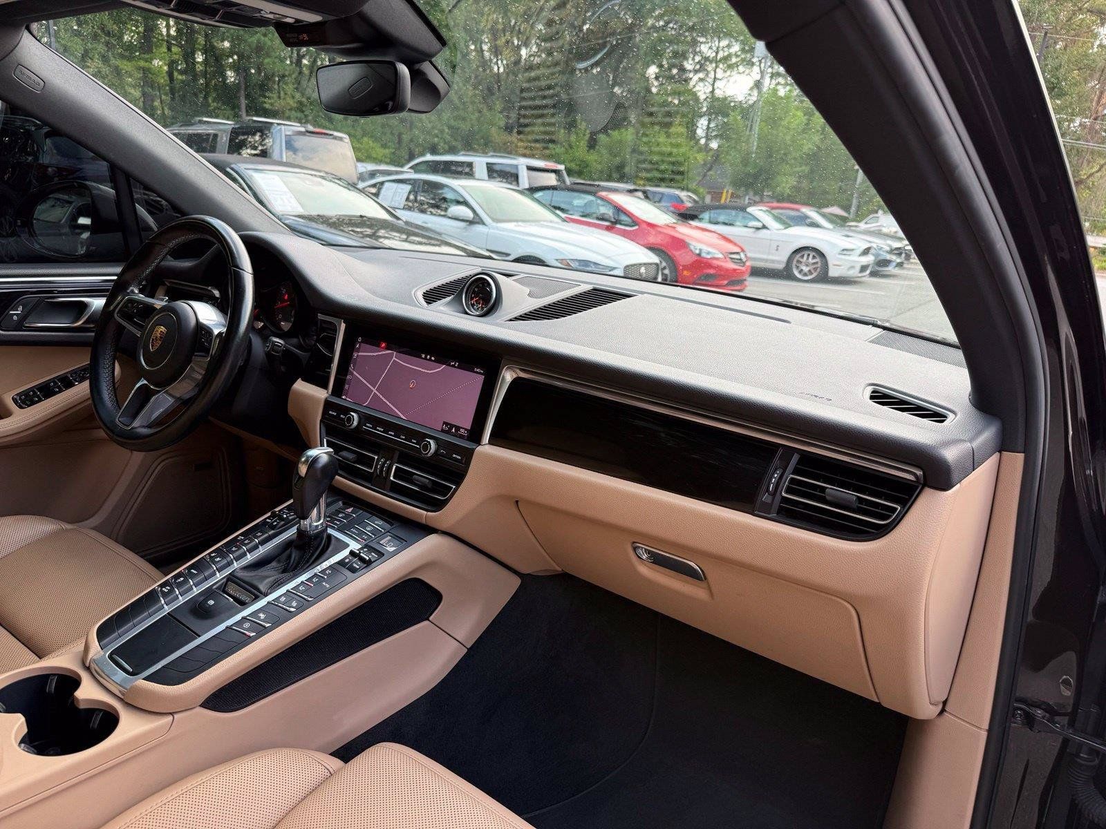 Used 2020 Porsche Macan S AWD/4WD image 24