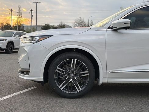 New 2026 Acura MDX w/ Advance Package AWD/4WD image 9