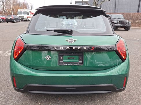 Certified 2025 MINI Cooper S image 6
