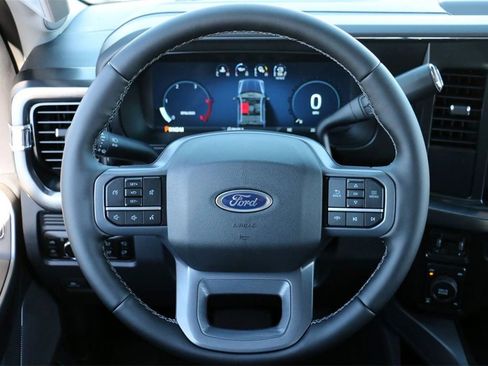 New 2026 Ford F250 Lariat w/ Black Appearance Package image 25